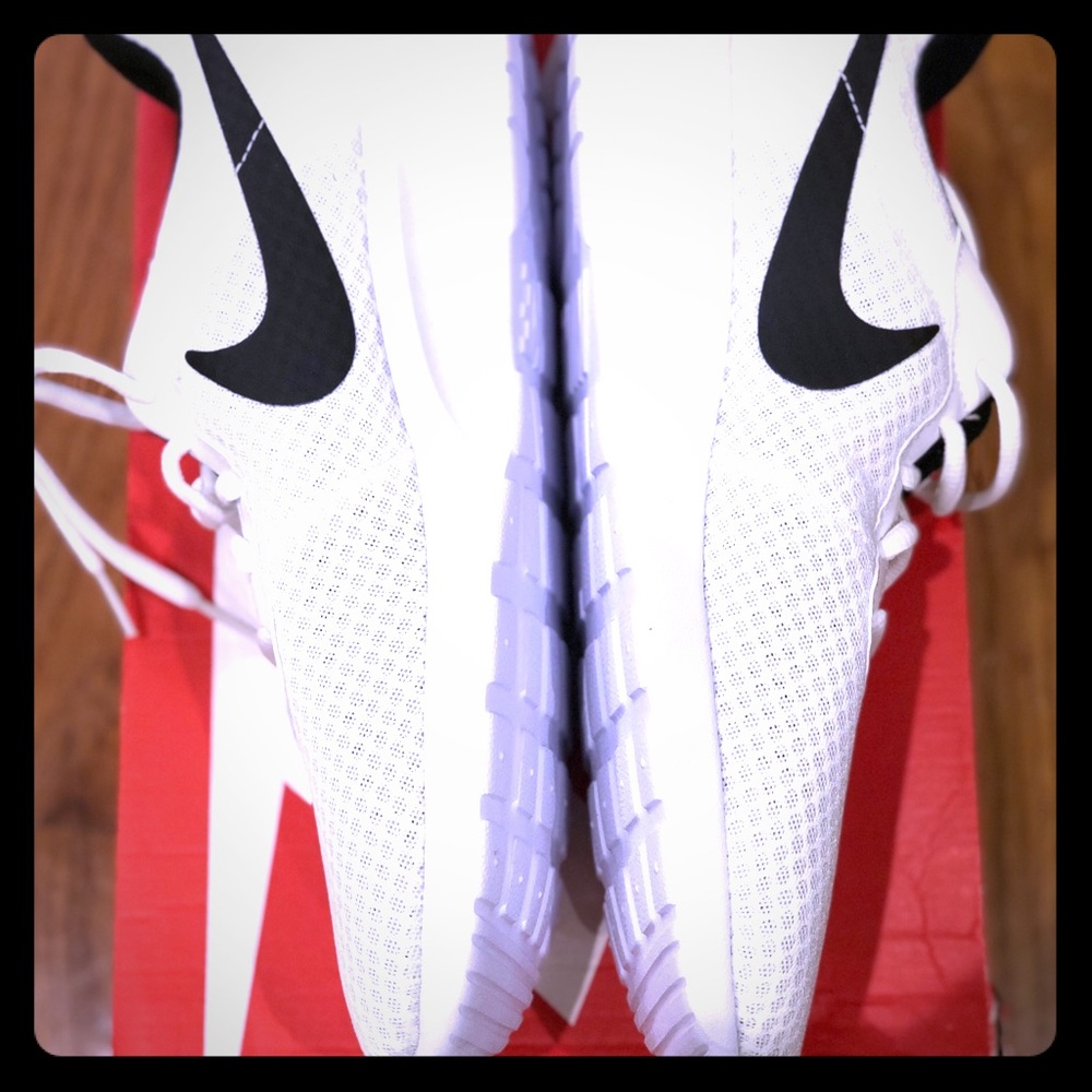 Nike Tanjun sneakers